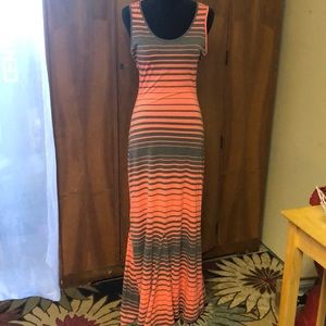 Orange and gray maxi dress. Size L